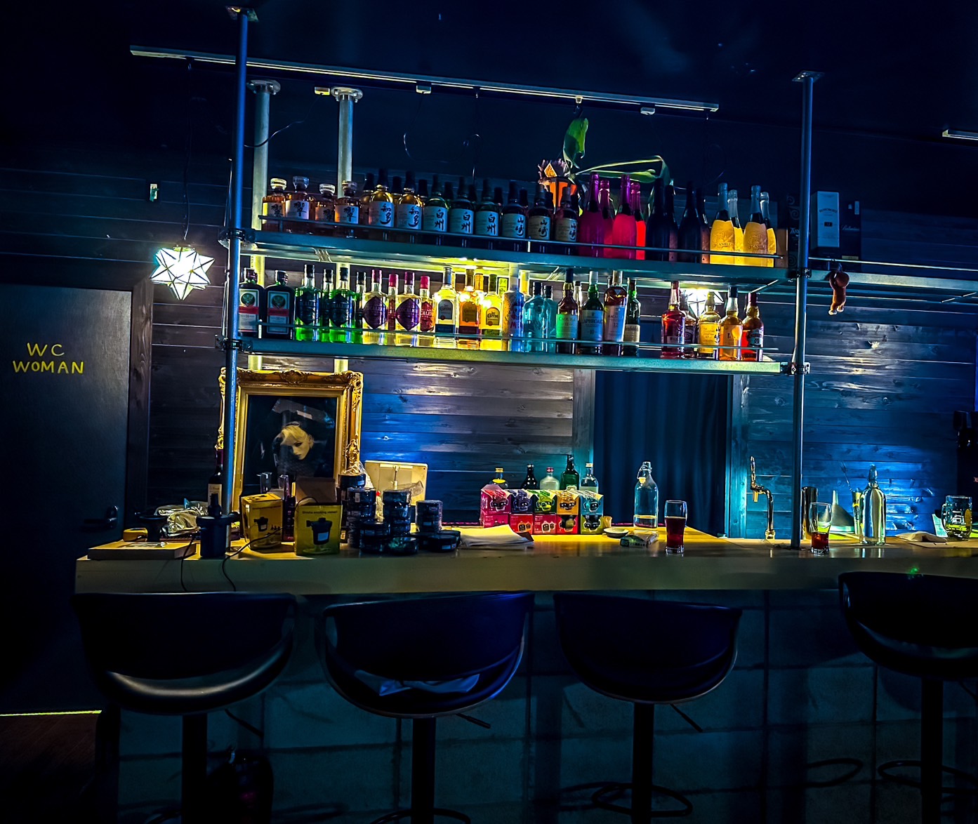 バーカウンター